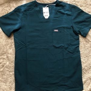 Chisec 3 Pocket Scrub Top Caribbean Blue